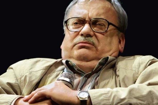 Image for Tvůrce Zaklínače říká, že se knihy prodávají kvůli hře hůře. Autor Metra: "Je to arogantní blbec."