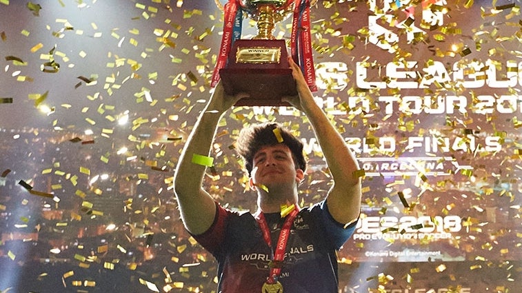 Immagine di Quattro chiacchiere con Ettore Giannuzzi: campione del mondo di PES 2018 - intervista