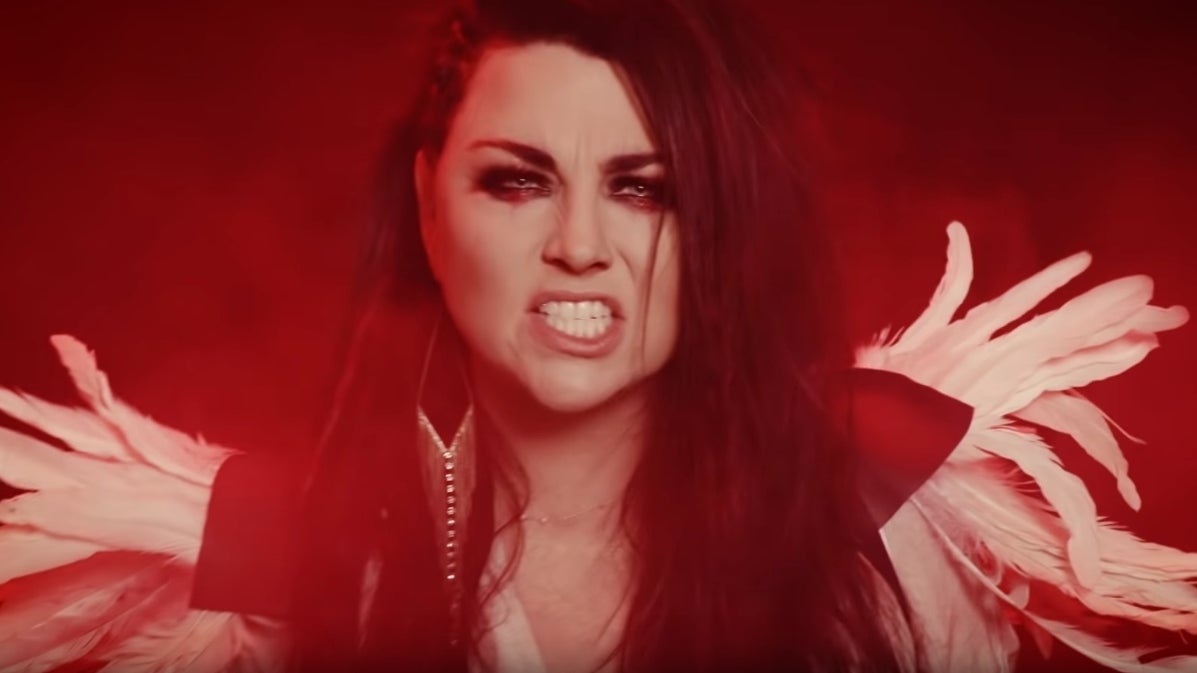 Imagem para Evanescence lança videoclipe de "The Chain" e tem cenas de Gears 5