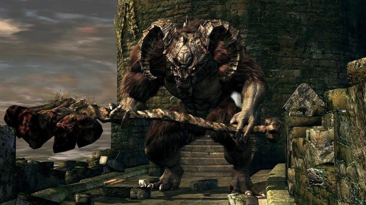 Immagine di Dark Souls e l'assurda impresa di un giocatore che ha sconfitto tutti i boss lanciando solo escrementi