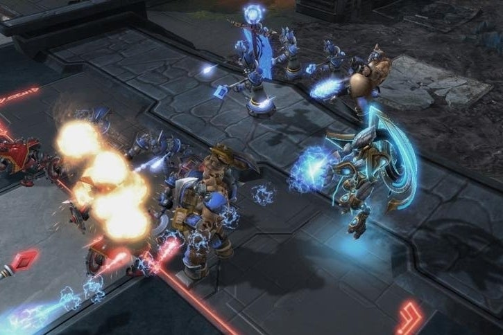Immagine di Blizzard regala un cambio di nome agli utenti di StarCraft II