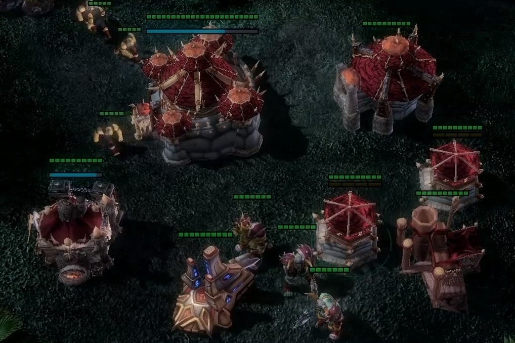 Immagine di Dei modder riproducono Warcraft in StarCraft 2