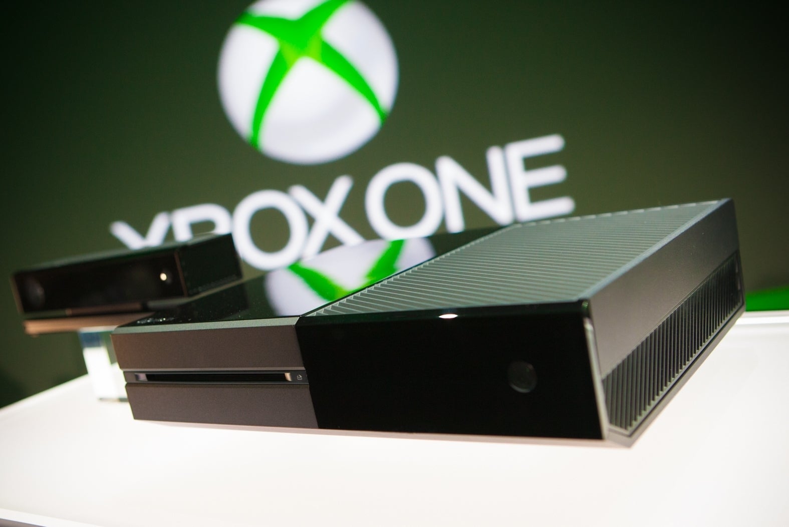 Afbeeldingen van Microsoft investeert $1 miljard in Xbox One-games