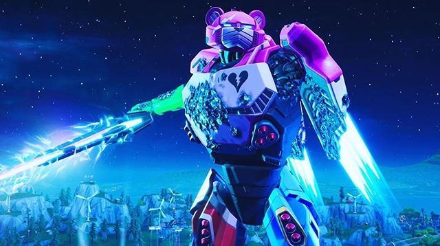 Image for Fortnite teases return of its fan-favourite bear robot, as year's first live event nears