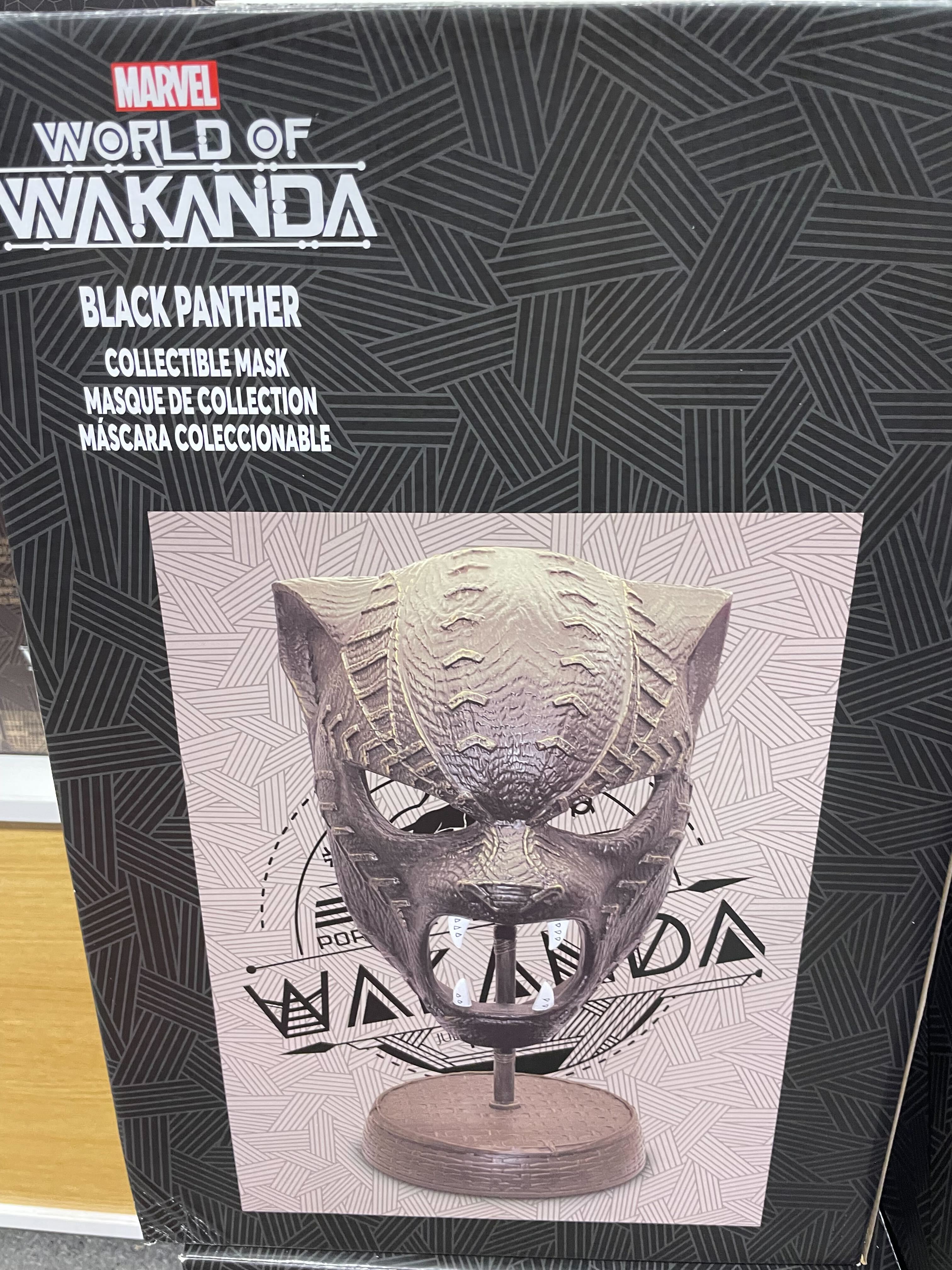 Black Panther: World of Wakanda shopDisney booth
