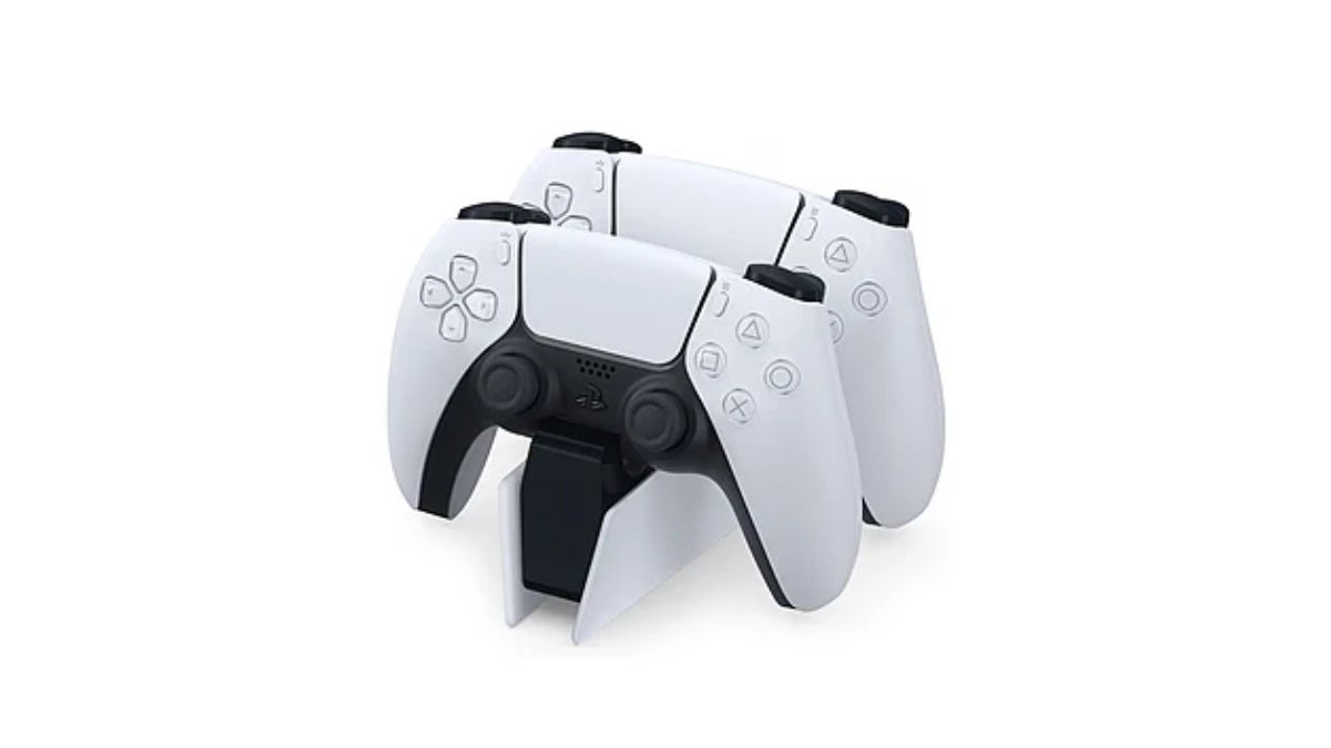 This 47 Midnight Black PS5 controller deal is still in stock at Amazon - 48