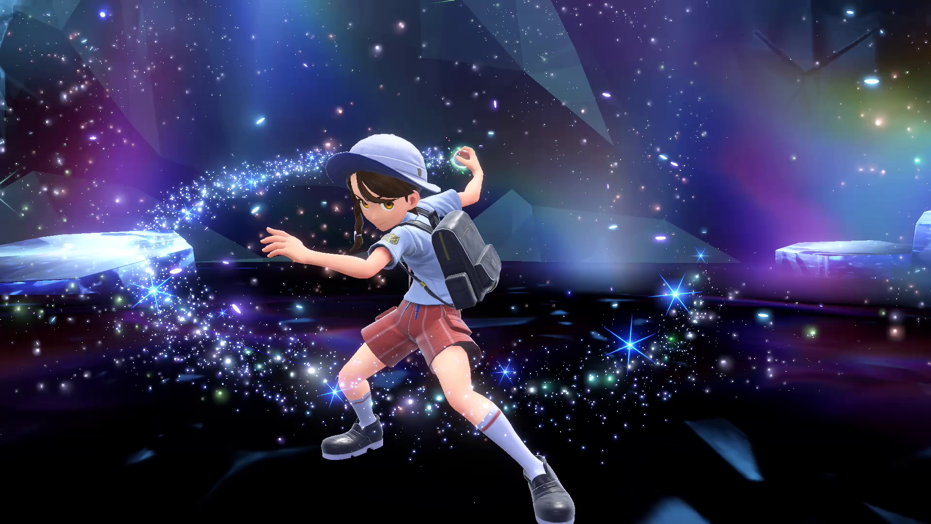 Pokémon Scarlet Violet - a trainer lines up a special Poké Ball throw at the end of a raid