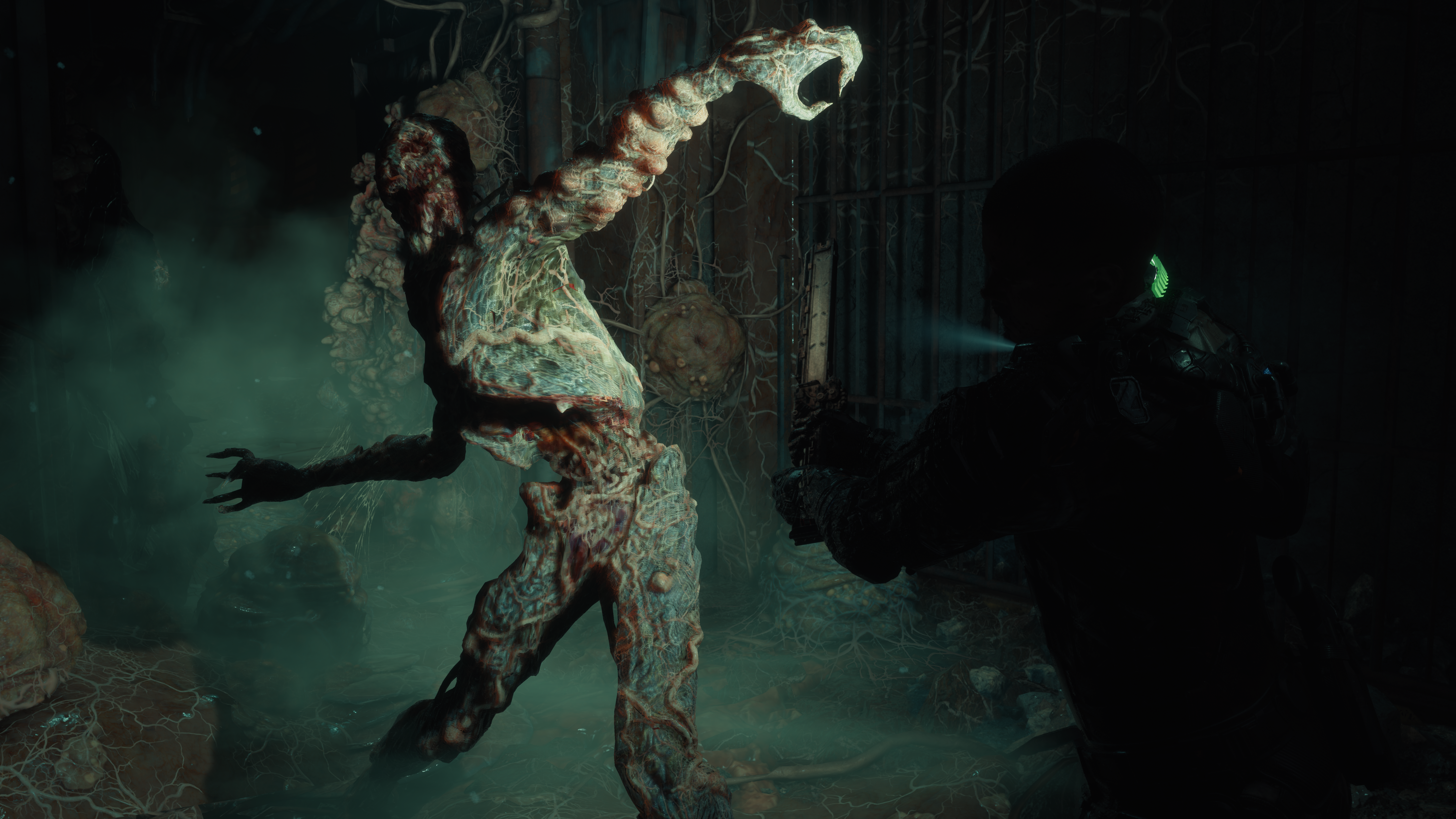 The Callisto Protocol - a mutated zombie swinging its arms in attack