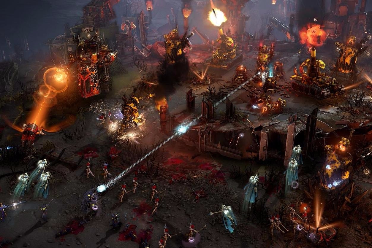 Immagine di Dawn of War III: vediamo i voti della critica internazionale