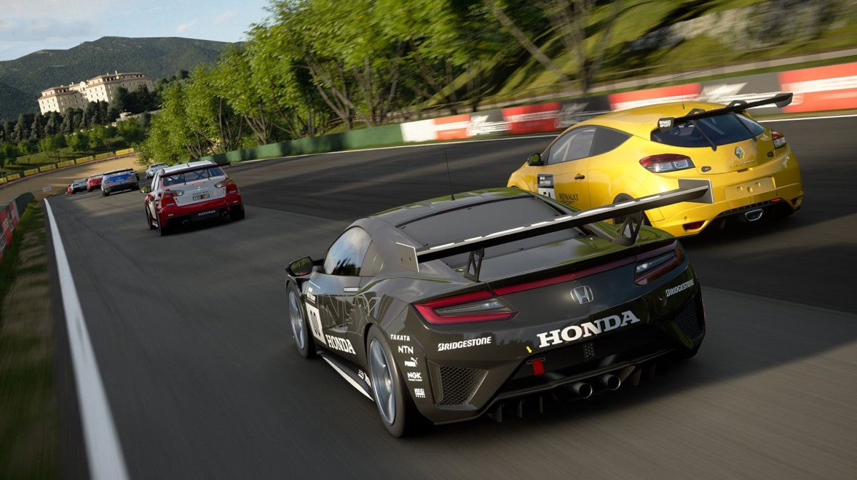 Obrazki dla Drogie auta w Gran Turismo 7 - gracze narzekają na mikropłatności