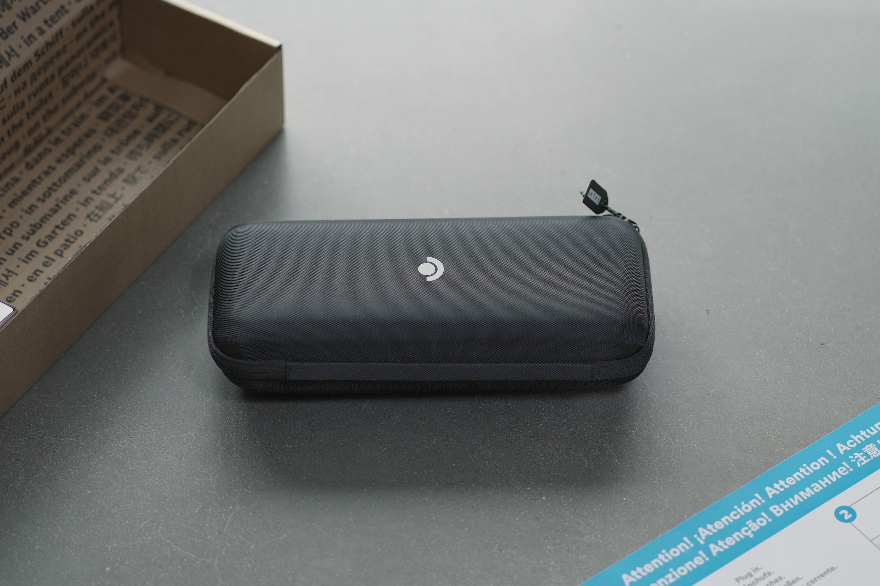 Valve shows off Steam Deck s cute carry case  and the cardboard box everything comes in  - 81