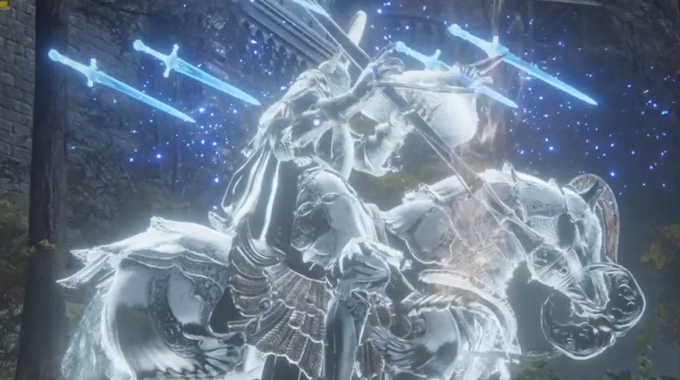 Elden Ring Royal Knight Loretta tips and strategy | Eurogamer.net