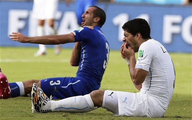 Imagem para Luis Suárez suspenso também em FIFA 15