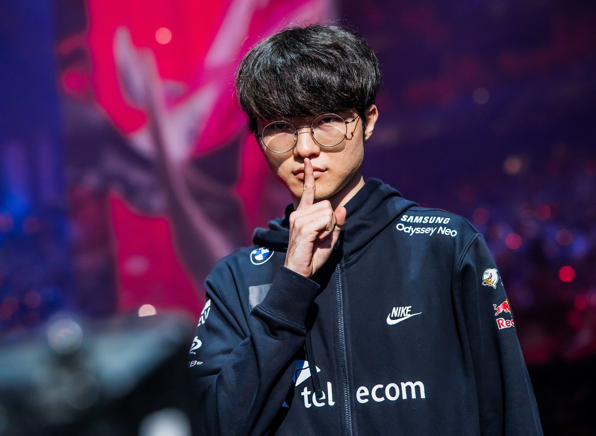 Imagem para Faker diz que não jogar League of Legends é uma boa decisão