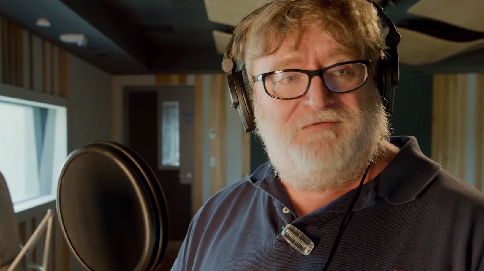 Obrazki dla Gabe Newell nie liczy do trzech w humorystycznym filmie ze studia nagraniowego