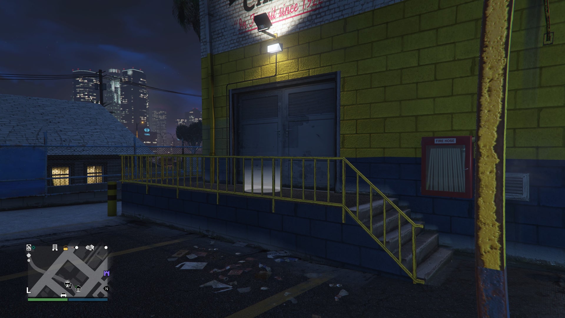 GTA Online, Downtown Cab Company double door entrance for Taxi Work