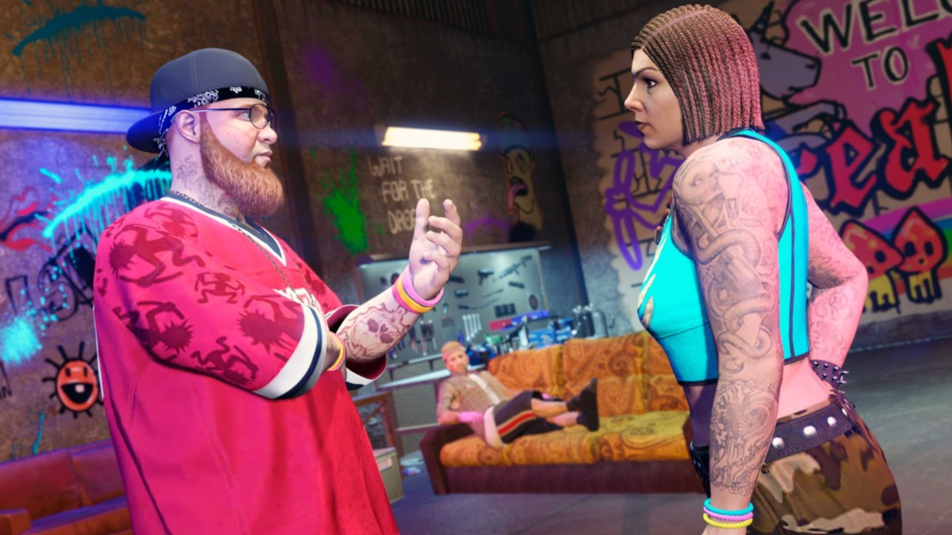 GTA Online, official Newswire image of Dax talking to Luchadora
