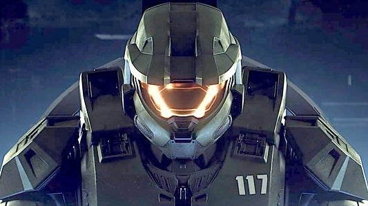 Immagine di Halo la serie TV mostra il volto di Master Chief e i fan sono delusi