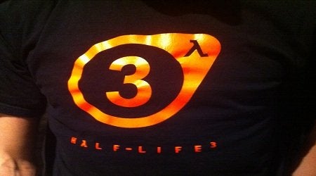 Imagem para Funcionário da Valve com T-Shirt de Half-Life 3