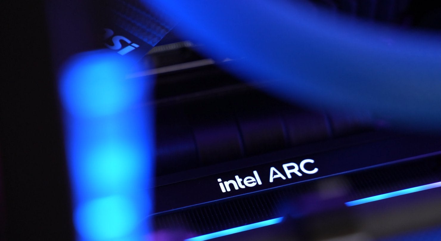 Immagine di Intel Arc A770: mostrata finalmente la GPU top di gamma nell'evento Intel Gamer Days