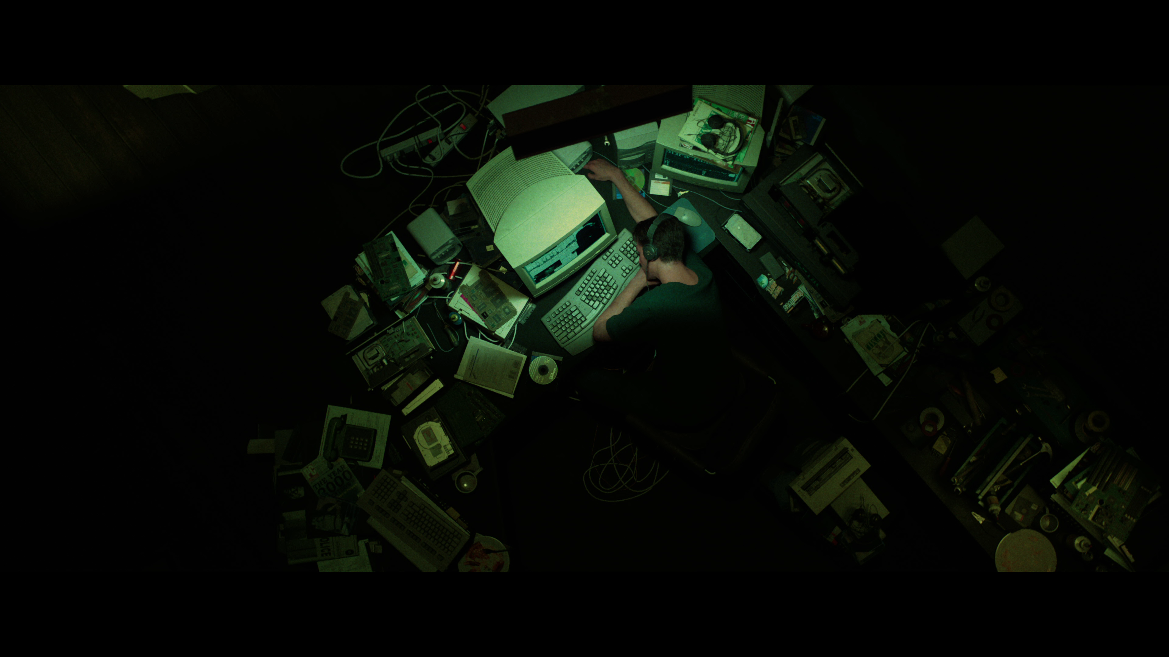 The Matrix Awakens vs the original movie   and it s shockingly close - 94