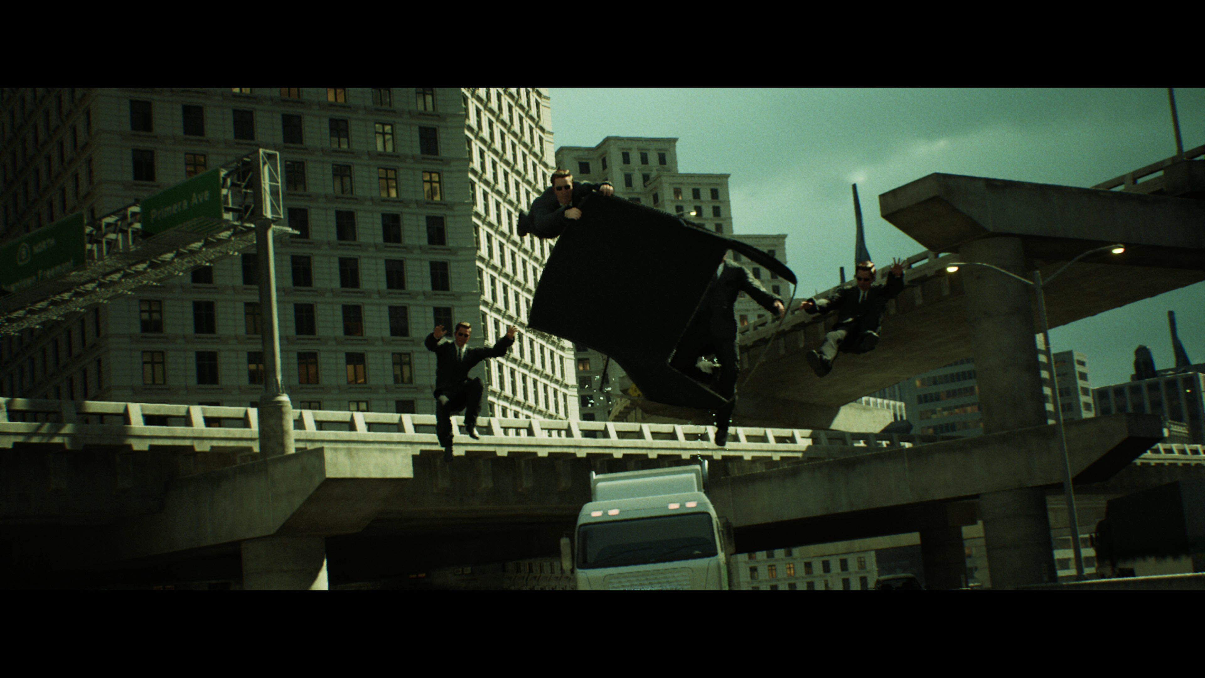 The Matrix Awakens vs the original movie   and it s shockingly close - 14