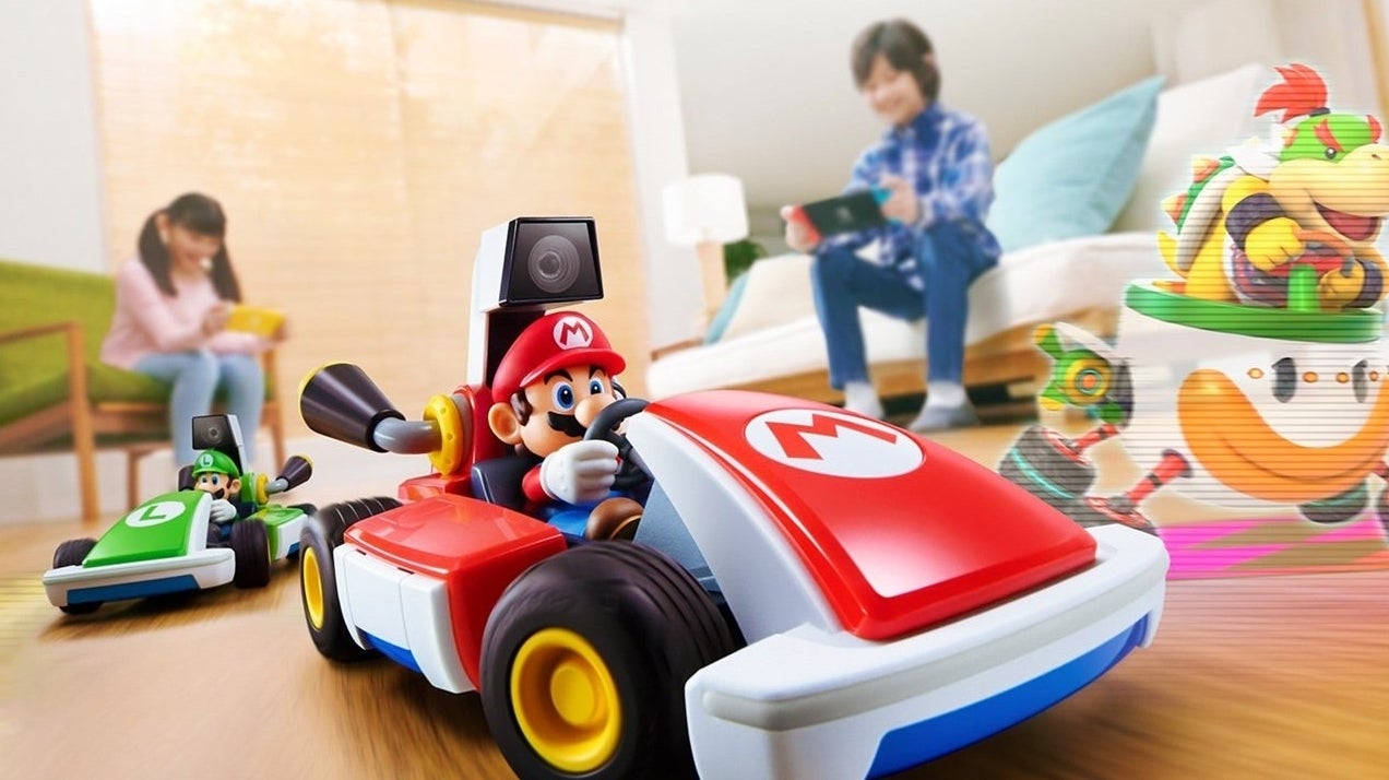 Image for Mario Kart Live gets new update with split-screen multiplayer, new courses