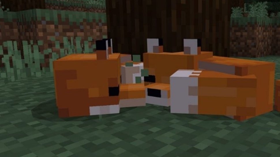Minecraft S Bedrock Edition Adds Character Creator And Adorable Chicken Chomping Foxes Eurogamer Net