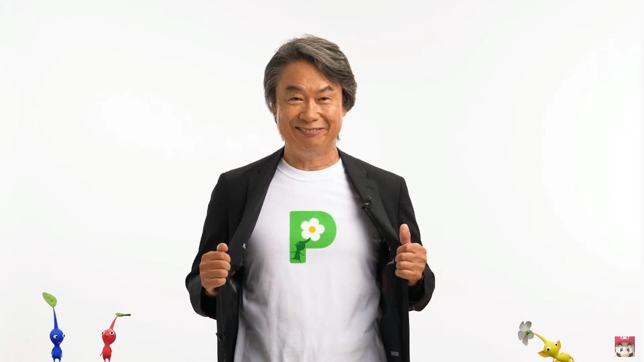 Shigeru Miyamoto in his new Pikmin tshirt