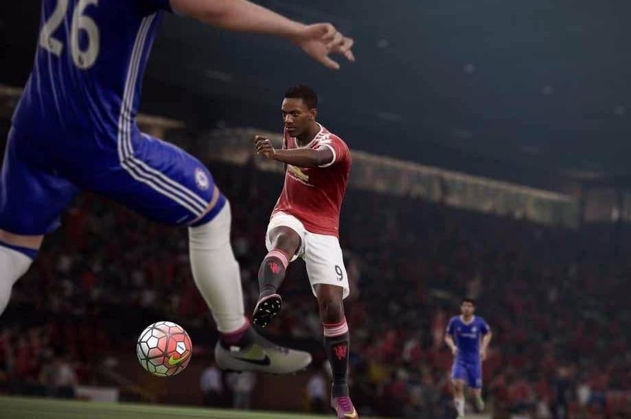 Immagine di Classifiche software italiane, FIFA 17 è il più venduto su console