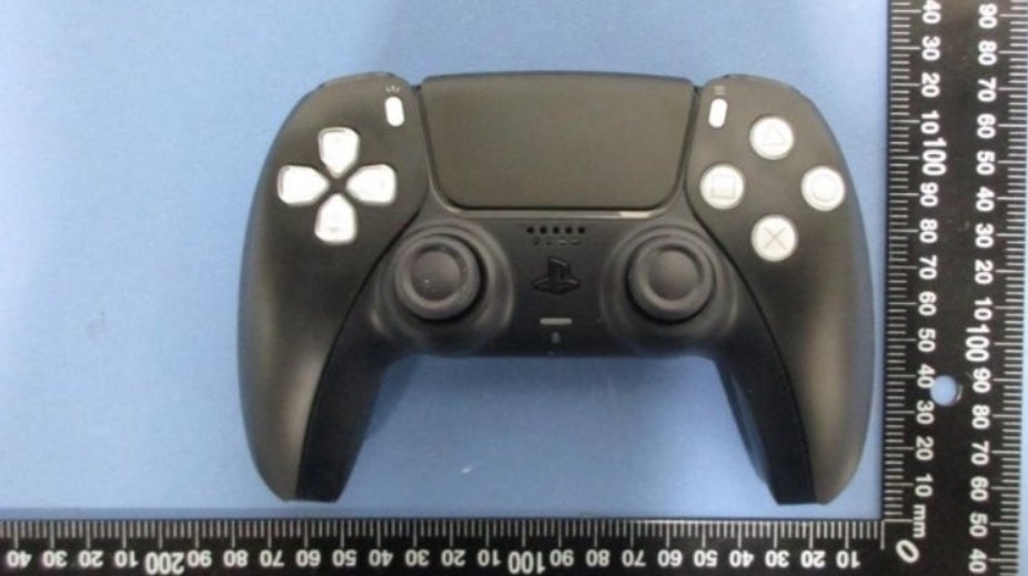 PlayStation 5 avrà un DualSense nero? Un leak lo svela ma i dubbi sono  tanti | Eurogamer.it