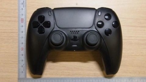 PlayStation 5 si veste di nero? Il DualSense 'Black' spunta in nuove  immagini | Eurogamer.it