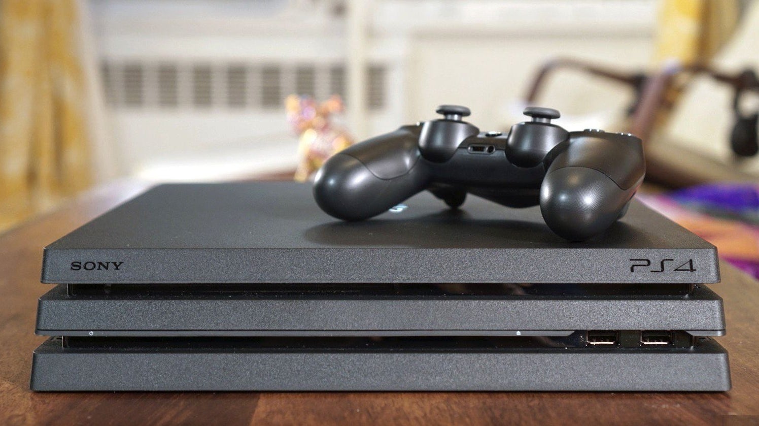Secondo quanto riferito, Sony avrebbe pianificato di interrompere la  produzione di PS4 alla fine del 2021