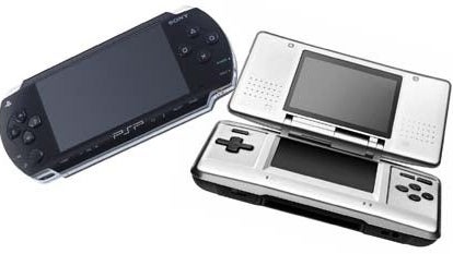 Immagine di PSP e Nintendo DS i giochi sono già pezzi rari da collezionisti e i prezzi aumentano