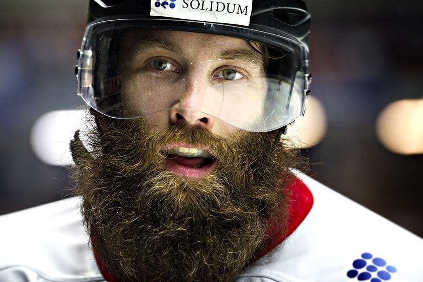 Image for NHL 16 restores trimmed features, introduces playoff beards