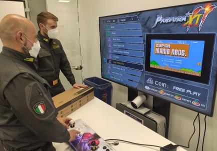 Immagine di Pandora Box: più di 1000 console sequestrate a Novi Ligure con l'accusa di pirateria
