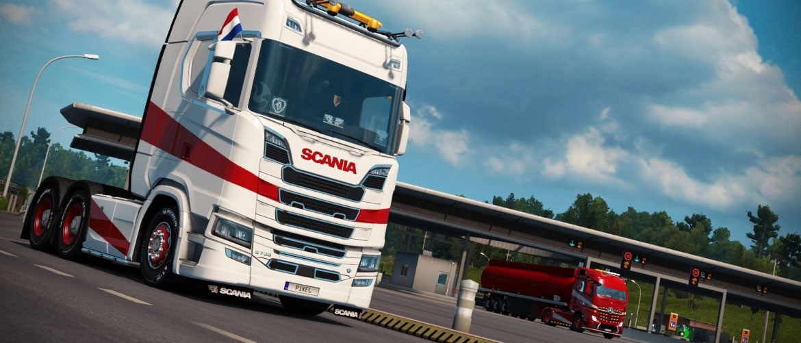 Travelling across Europe is a dream come true with the venerable Euro Truck multiplayer mod - 48
