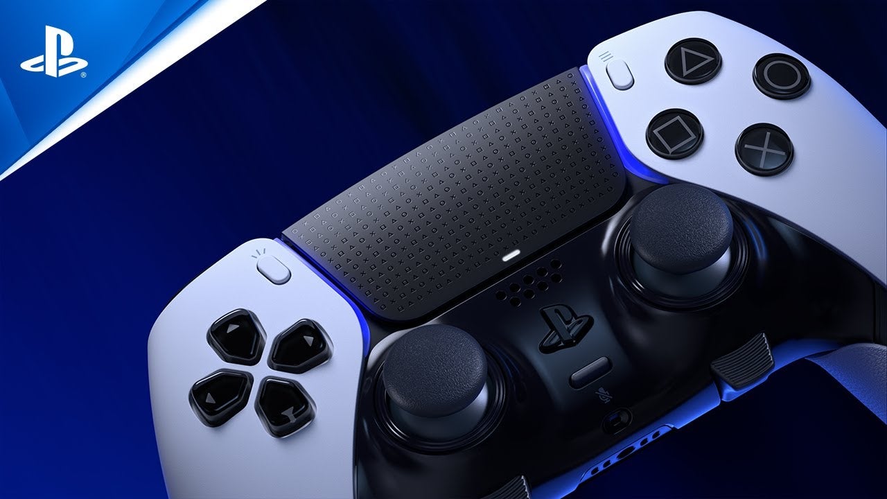PS5’s DualSense Edge has one less battery compared to the original controller
