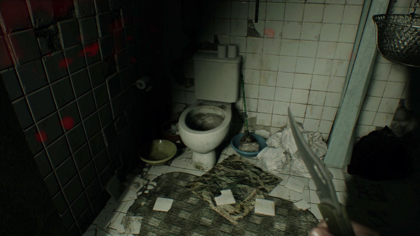 Resident Evil 7 Antique Coins locations on Normal and Easy difficulties - 7
