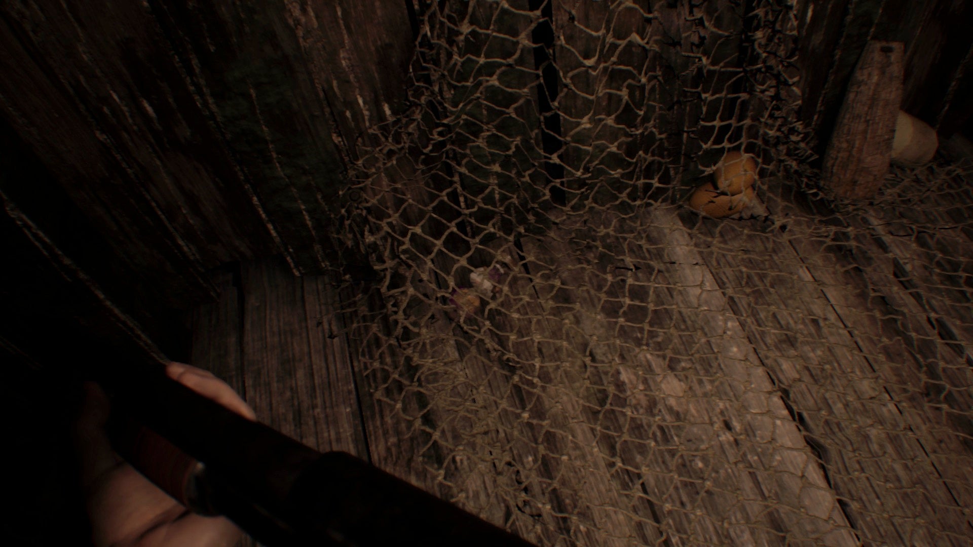 Resident Evil 7 Mr Everywhere statue locations to unlock the Mr Nowhere Trophy - 1