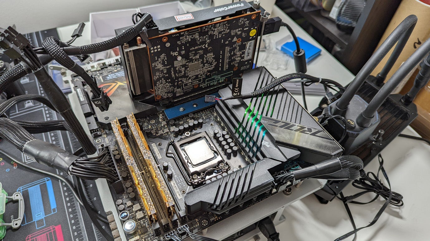 AMD Radeon RX 6500 XT review  1080p gaming  with a catch - 32