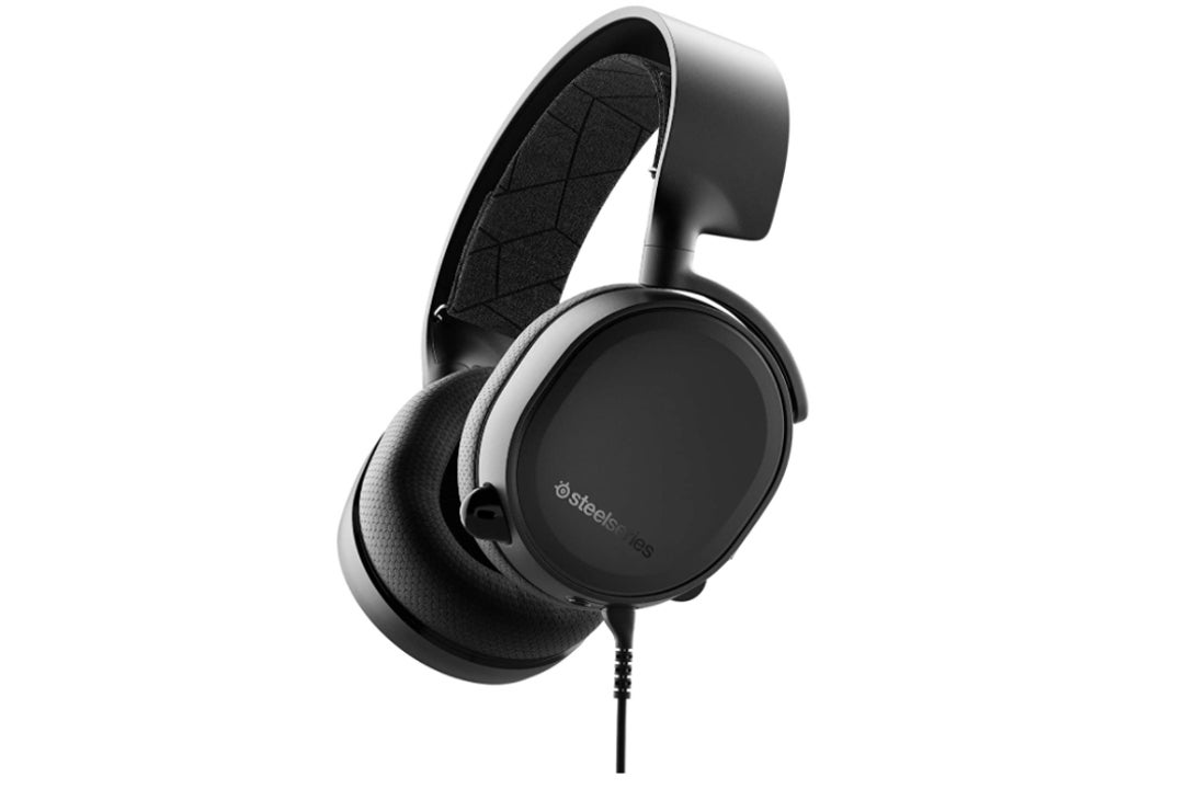 Save on this trio of SteelSeries headsets - 9