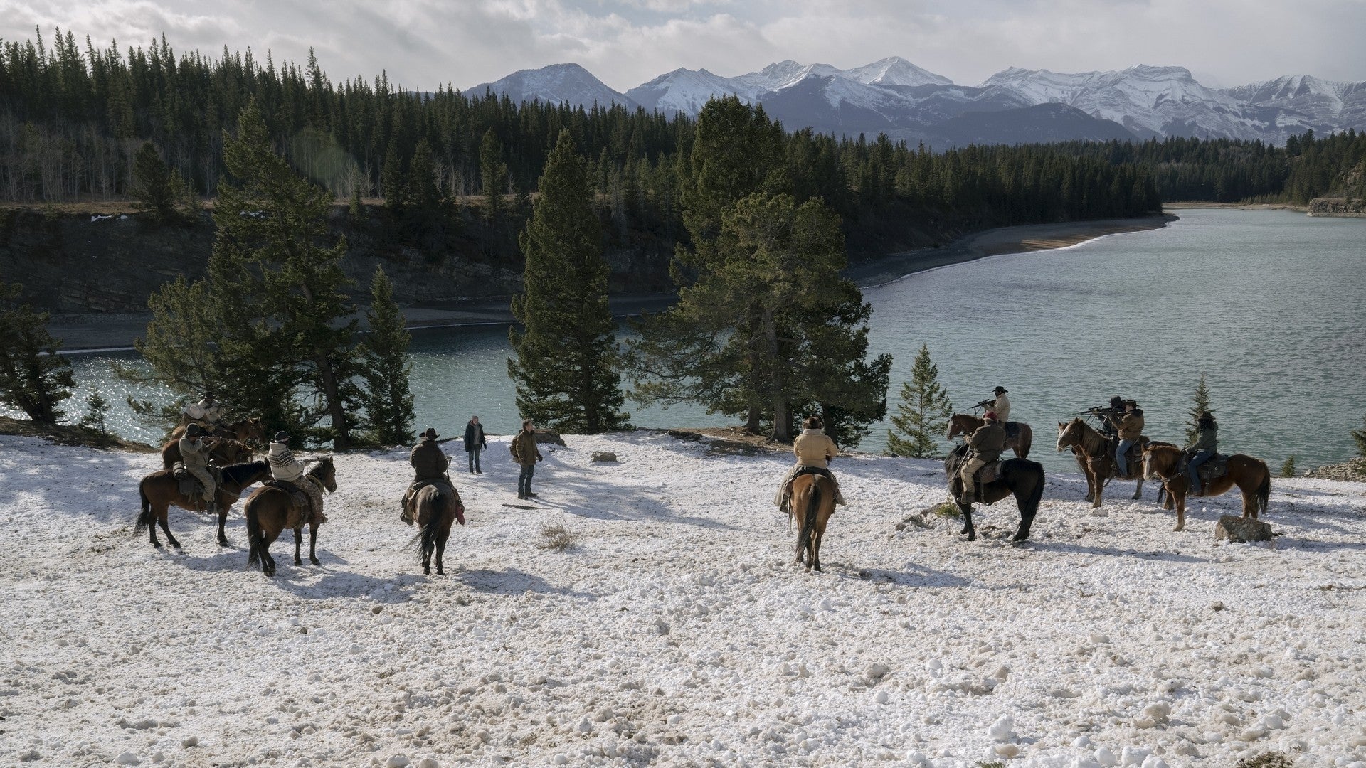 Bilder zu HBOs The Last of Us: Folge 6 geht heimlich ein großes Risiko ein – und schlägt eine Brücke in die Zukunft