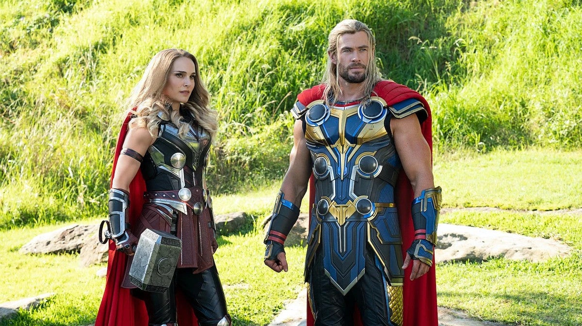 Obrazki dla Pierwsze opinie o Thor: Miłość i grom. „Najlepszy film Marvela”