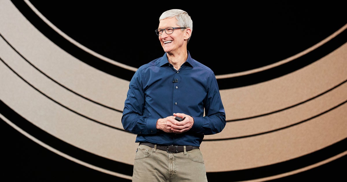 Image for Tim Cook: Having third-party app stores on iOS would be "terrible"