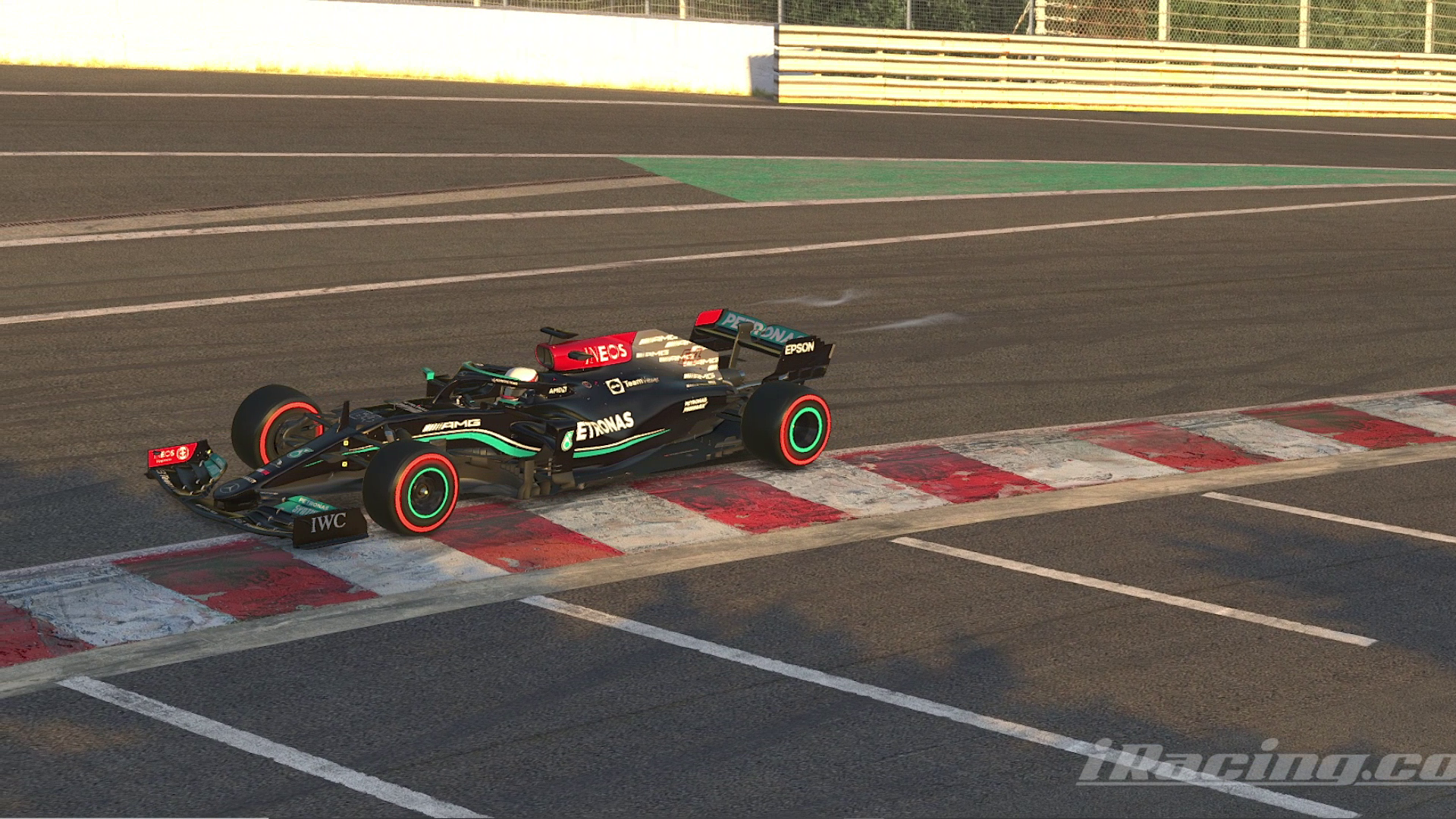 This might be the most advanced F1 sim commercially available - 98